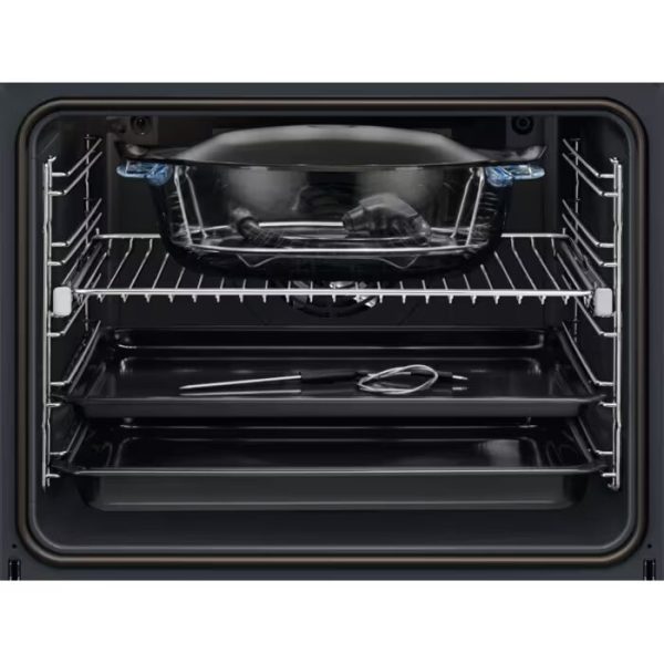 Oven/ AEG/ AEG NBR7P731SB / 3390W / 72L / SteamCrisp / FoodSensor / Pyrolytic Clean / A++ / Black